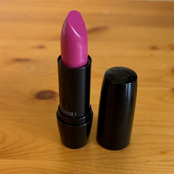 Lancôme Color Design Lipstick (NWT) - Picture 2 of 6